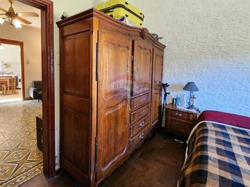 VENTA CASA 3 AMB C/PATIO EN QUILMES - APTO CREDITO