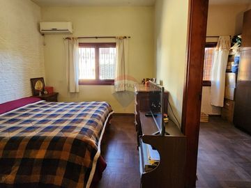 VENTA CASA 3 AMB C/PATIO EN QUILMES - APTO CREDITO