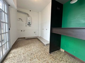 PH TIPO CASA 4 AMBIENTES Y COCHERA