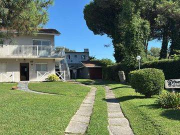 VENTA DOS CASAS 3AMB CADA UNA VILLA GESELL