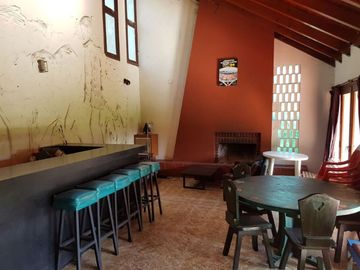 VENTA CASA RECICLAR EN LOTE COMERCIAL VILLA GESELL