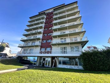 Depto 2 amb en venta céntrico con vista al lago