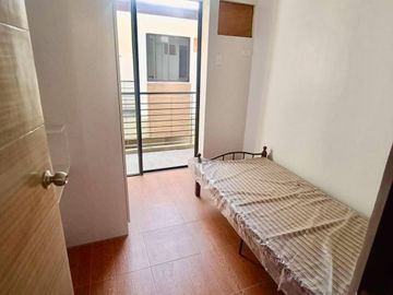 RFO Beatrice Townhomes Maligaya Park near SM Fairview Quezon City For Sale