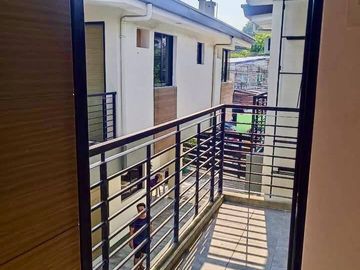 RFO Beatrice Townhomes Maligaya Park near SM Fairview Quezon City For Sale