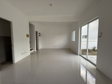 2 Storey House & Lot w/3Bedrooms For Sale in Brgy. Bolbok Lipa City Batangas- EA