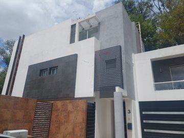 Casa amueblada en venta en Moratilla, Puebla.