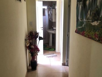 VENTA O PERMUTA - CASA 2 HABITACIONES - ZONA ORO VERDE