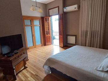 EN VENTA- DESTACADA PROPIEDAD EN ZONA CENTRO