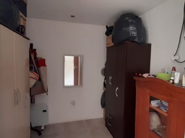 VENTA - CASA 3 HABITACIONES - BARRIO LOS CEDROS