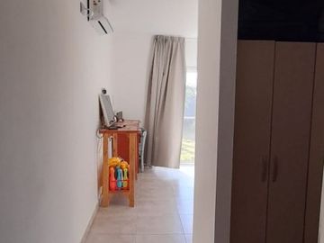 VENTA - CASA 3 HABITACIONES - BARRIO LOS CEDROS