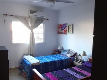 VENTA - CASA 3 HABITACIONES - BARRIO LOS CEDROS