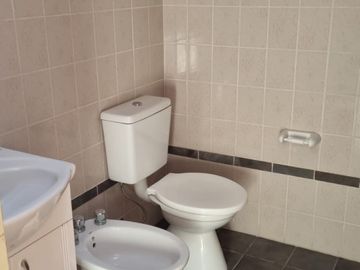VENTA - DUPLEX - ZONA BARRIO PARACAO