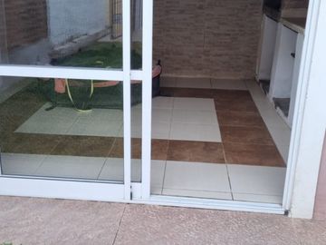 VENTA - DUPLEX - ZONA BARRIO PARACAO