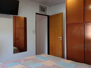 VENTA - CASA 2 HABITACIONES - ZONA GARRIGO Y PROVINCIAS UNIDAS