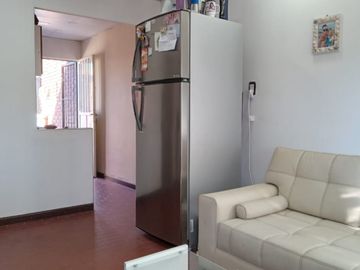 VENTA - CASA 2 HABITACIONES - ZONA GARRIGO Y PROVINCIAS UNIDAS