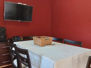 VENTA - CASA 2 HABITACIONES - ZONA GARRIGO Y PROVINCIAS UNIDAS