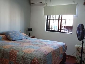 VENTA - CASA 2 HABITACIONES - ZONA GARRIGO Y PROVINCIAS UNIDAS