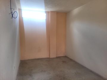 VENDO CASA EN RANCHO BAJO CONDADO NORTE DE QUITO