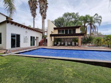 VENTA | Departamento 2R, Condominio Cordillera I, Club de Golf Balvanera Polo