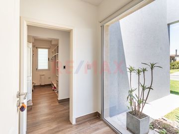 VENTA CASA EN COUNTRY LAS GOLONDRINAS 4 AMB HUDSON
