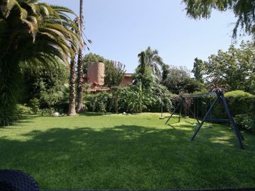 VENTA CASA EN LOTE DE 1100M2 EN CAMPO CHICO PILAR