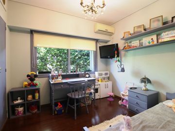 VENTA CASA EN LOTE DE 1100M2 EN CAMPO CHICO PILAR