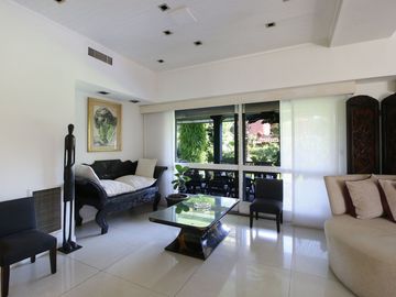 VENTA CASA EN LOTE DE 1100M2 EN CAMPO CHICO PILAR