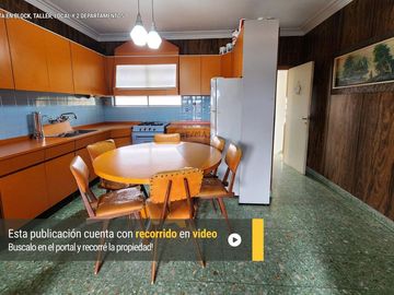 Venta de dos departamentos con local y taller