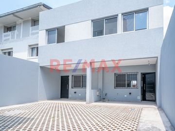 Duplex a estrenar en Olivos- con parque y parrilla