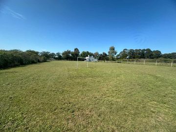 Venta Quinta con Pileta en CHACRAS DEL LAGO