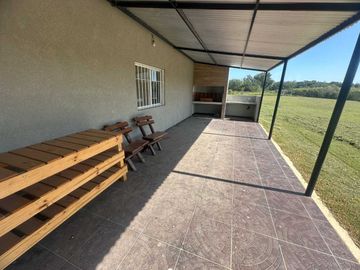 Venta Quinta con Pileta en CHACRAS DEL LAGO