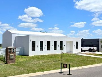 AREA 2- LOTE 188, SAN SEBASTIAN A ESTRENAR