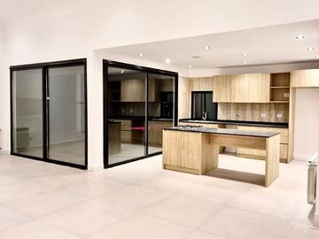 AREA 2- LOTE 188, SAN SEBASTIAN A ESTRENAR