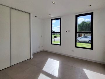 AREA 2- LOTE 188, SAN SEBASTIAN A ESTRENAR