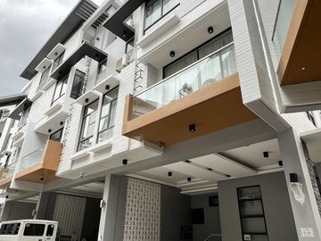 Townhouse in San Juan near Pinaglabanan, Santolan, Greenhills with Security SD