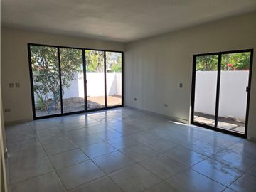CASA EN SAN RAFAEL CON ACABADOS RESIDENCIALES
