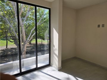 CASA EN SAN RAFAEL CON ACABADOS RESIDENCIALES