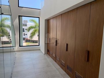 Casa Venta en Puerto Cancun, Laguna 1, Quintana Roo, Zona Hotelera