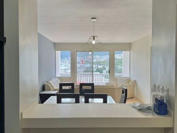 Departamento Amueblado en Venta en Cumbres, Mty.