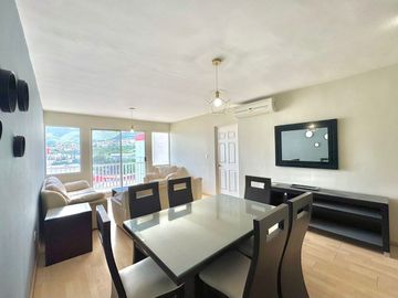 Departamento Amueblado en Venta en Cumbres, Mty.