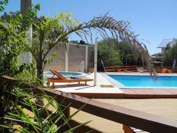 Hotel en Colón complejo Resort de 16 cabañas