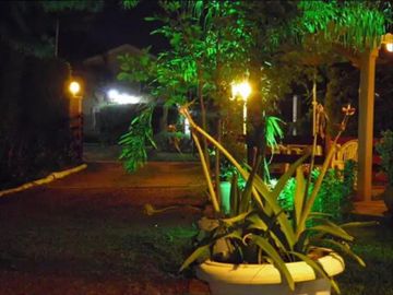 Hotel en Colón complejo Resort de 16 cabañas