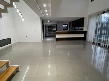 Casa - Nuevo Quilmes