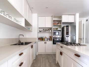 VENTA CASA COSTA ESMERALDA, BARRIO MARÍTIMO III, LOTE AL 100, 5 AMBIENTES