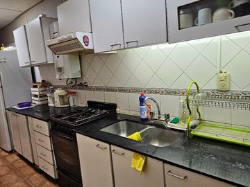 CASA EN VENTA A MTS DE AV BELGRANO 3800