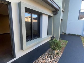 Casa de 3 dormitorios en VENTA