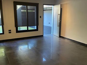 Casa de 3 dormitorios en VENTA