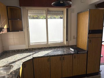 Casa en Venta en Barrio Jardin, 3 dormitorios, 3 baños, APTO CREDITO