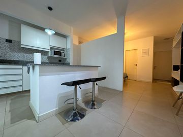 Alquiler Anual MonoAmbiente con Patio y Parrilla en El Sendero Nordelta Tigre AMT