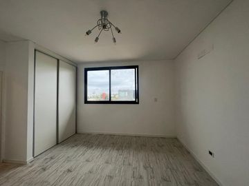 Venta Casa Al Rio en El Canal Villanueva Tigre AMT